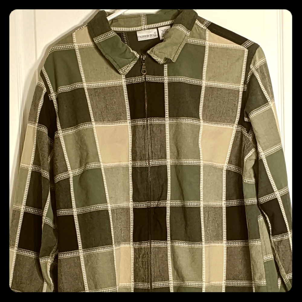 Vintage Fashion Bug Plaid Zip Shirt